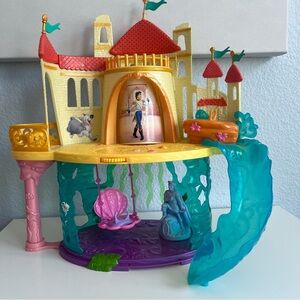 Ariel The Little Mermaid Castle and Undersea Play Set 2012